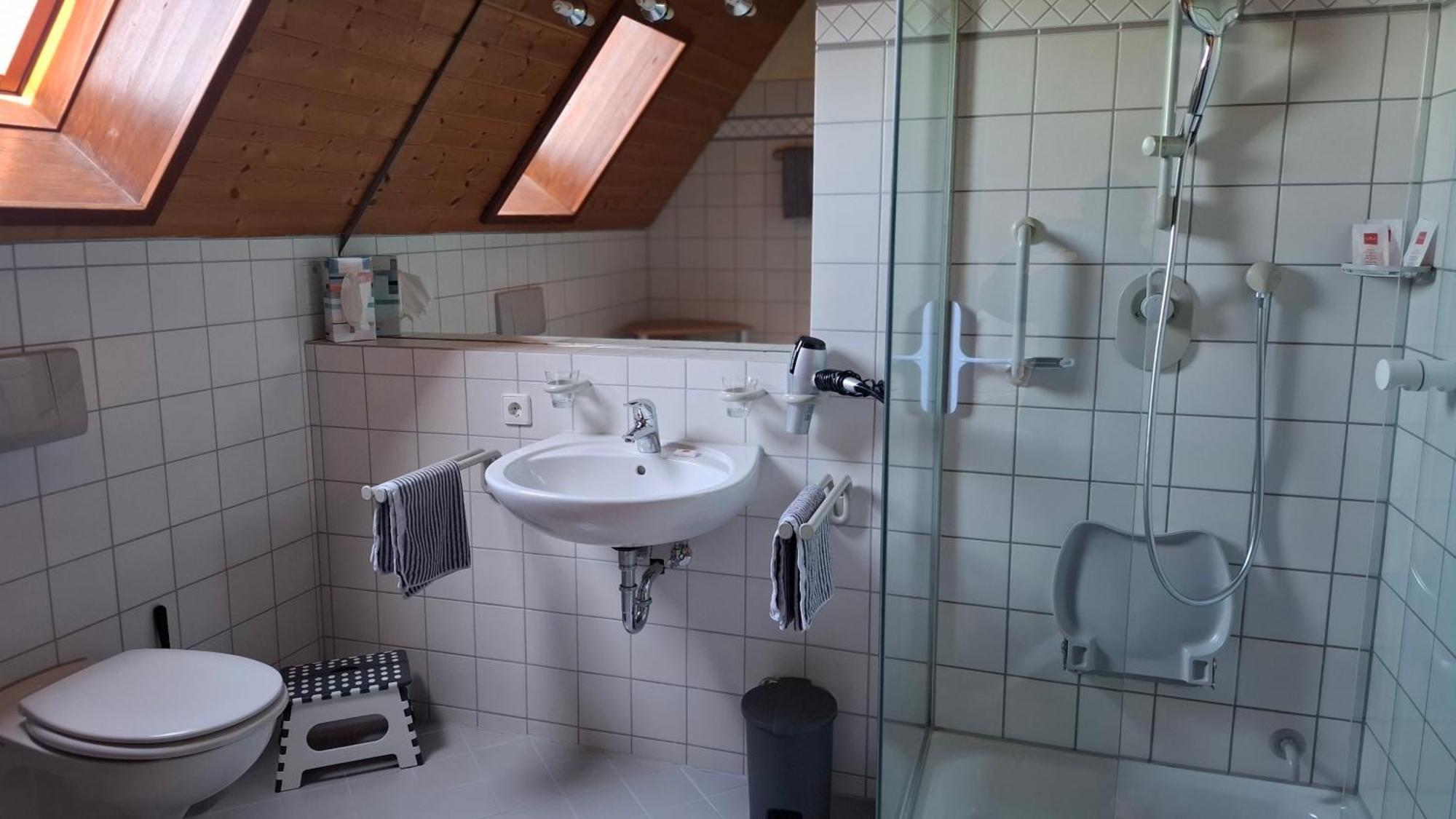 Hotel Klett B&B 랑게나르겐 객실 사진